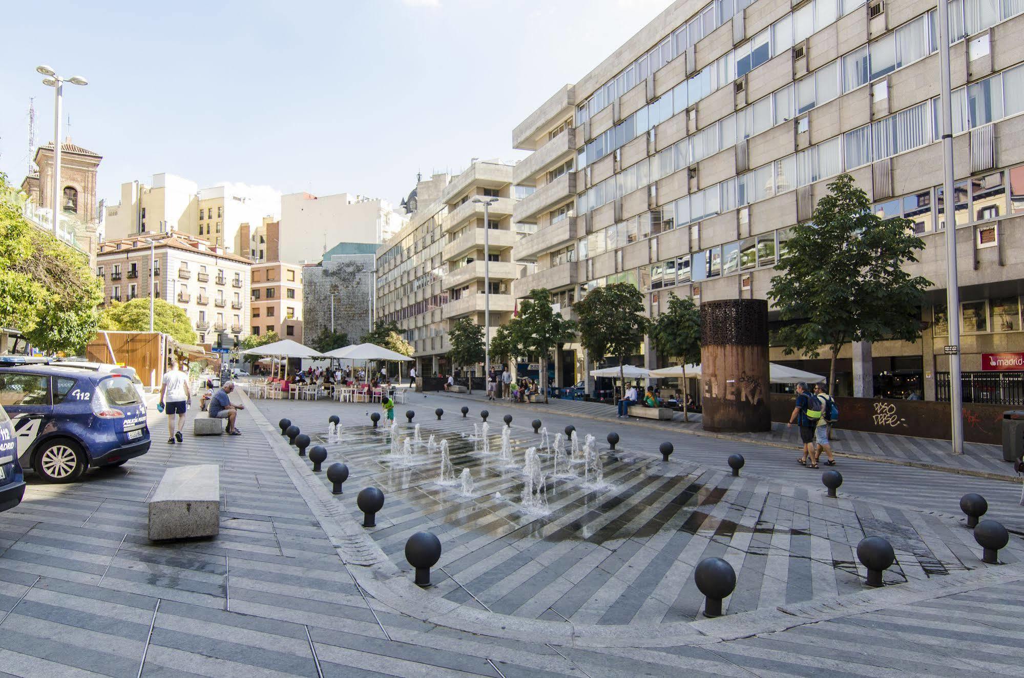 Gran Via Apartment Мадрид Екстериор снимка