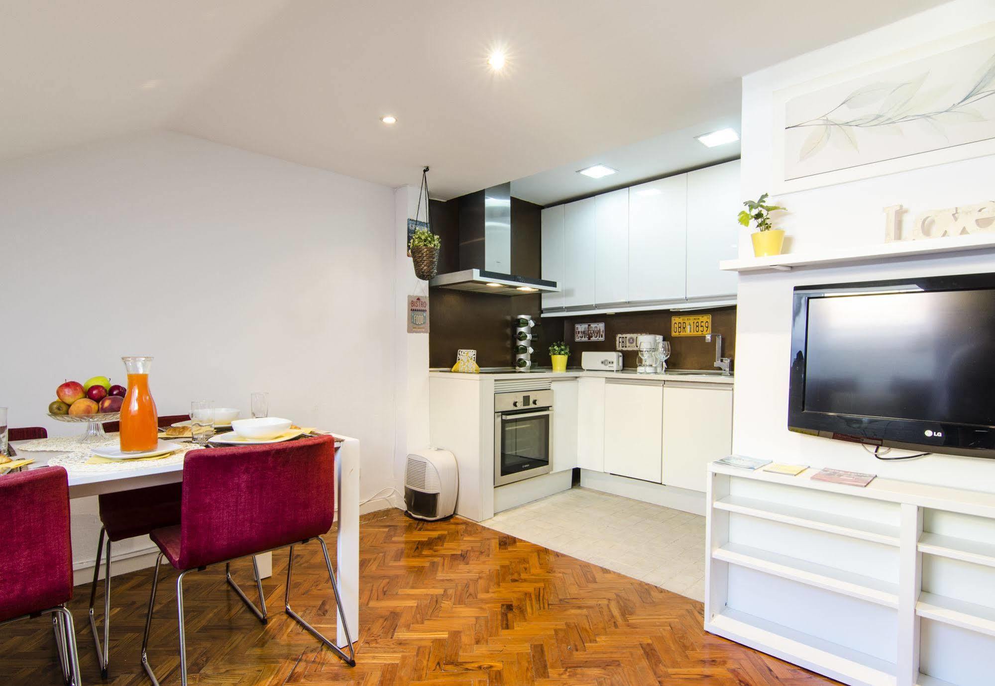 Gran Via Apartment Мадрид Екстериор снимка
